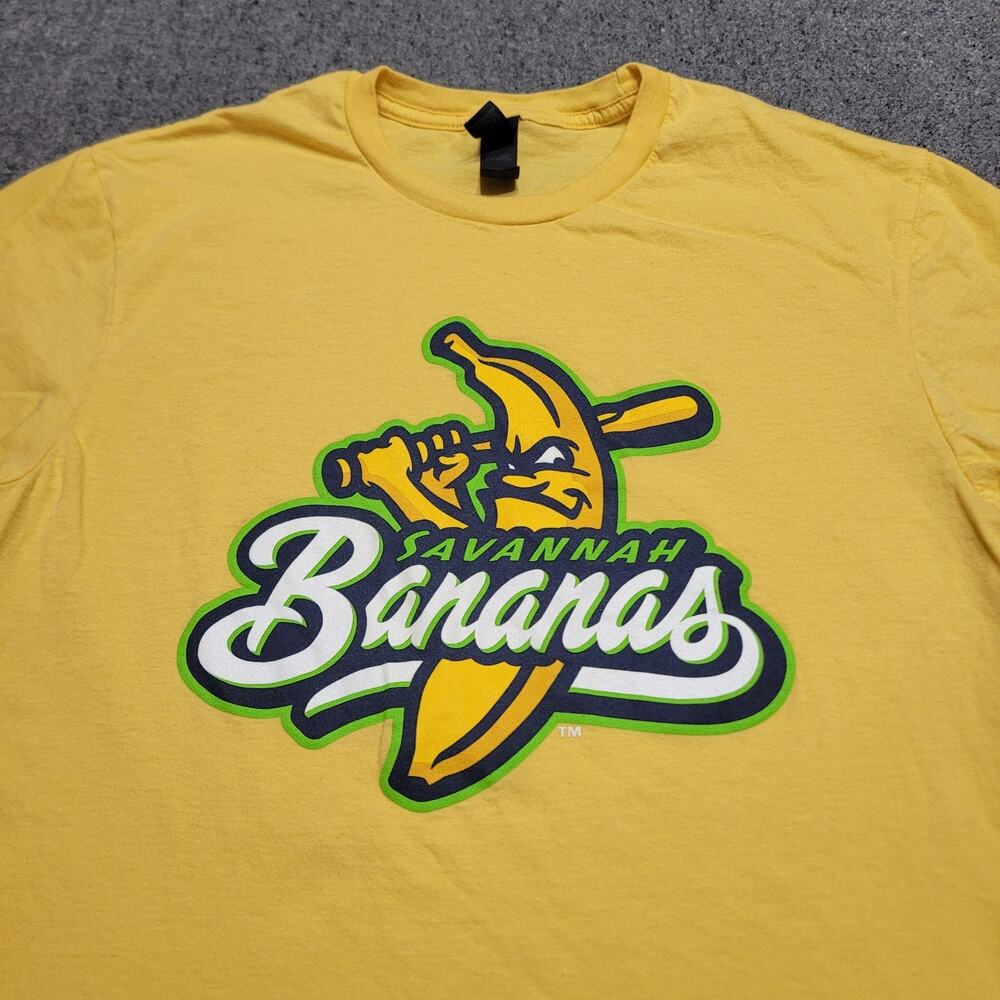 Savannah Bananas Shirt Mens Medium Yellow Baseball Graphic Short Sleeve Crewneck